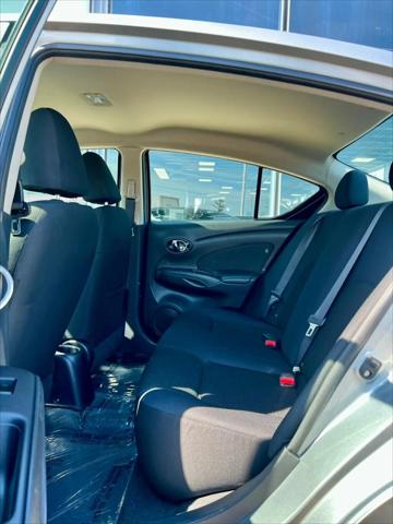 2013 Nissan Versa 1.6 SV