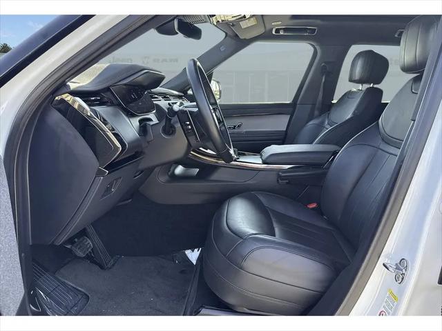 2025 Land Rover Range Rover Sport P360 SE
