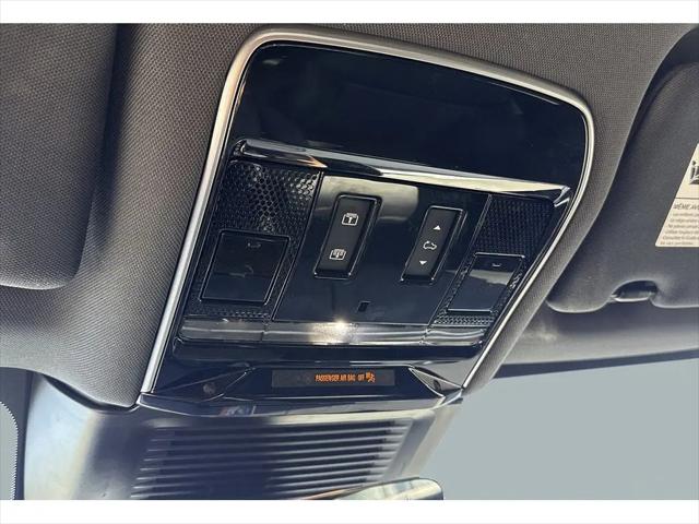2025 Land Rover Range Rover Sport P360 SE