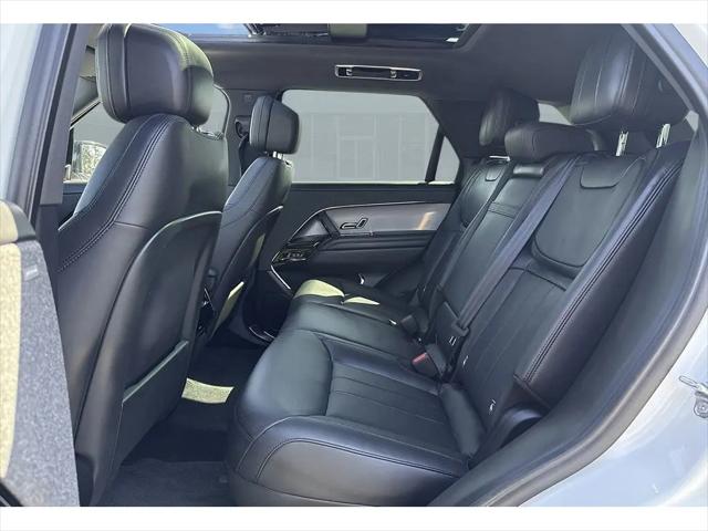 2025 Land Rover Range Rover Sport P360 SE