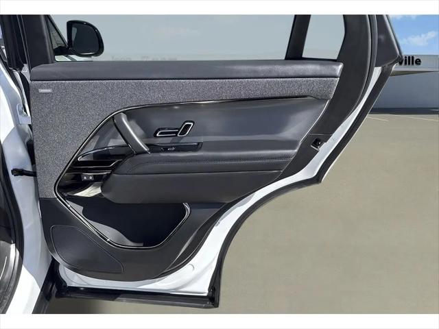 2025 Land Rover Range Rover Sport P360 SE