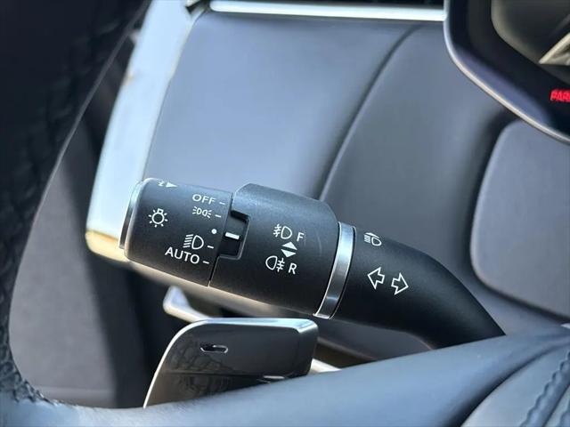 2025 Land Rover Range Rover Sport P360 SE