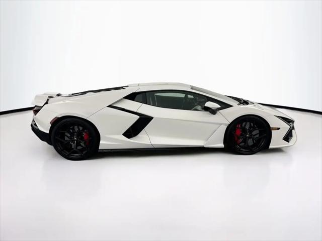 2024 Lamborghini Revuelto Revuelto