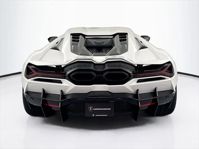 2024 Lamborghini Revuelto Revuelto
