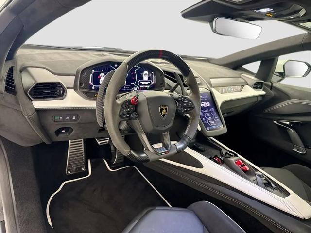 2024 Lamborghini Revuelto Revuelto