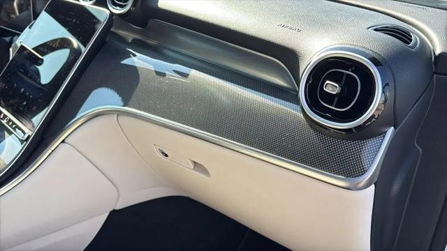 2025 Mercedes-Benz GLC SUV