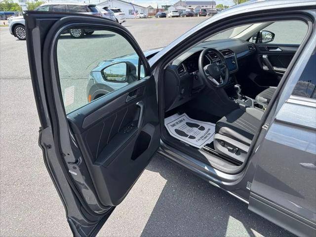 2023 Volkswagen Tiguan 2.0T SE