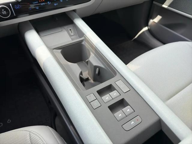 2024 Hyundai IONIQ 6 SEL