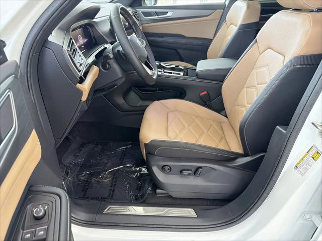 2026 Volkswagen Atlas Cross Sport SE with Technology
