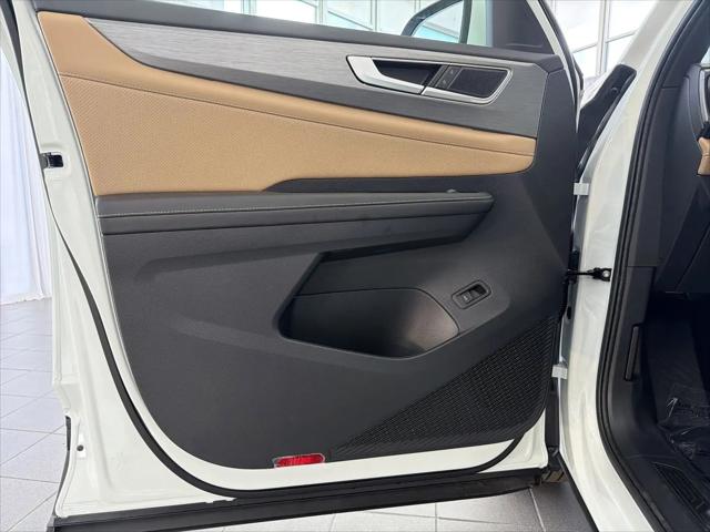 2026 Volkswagen Atlas Cross Sport SE with Technology