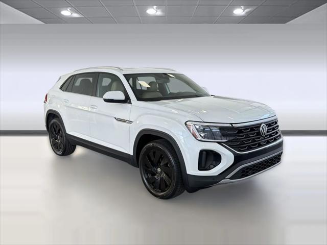 2026 Volkswagen Atlas Cross Sport SE with Technology
