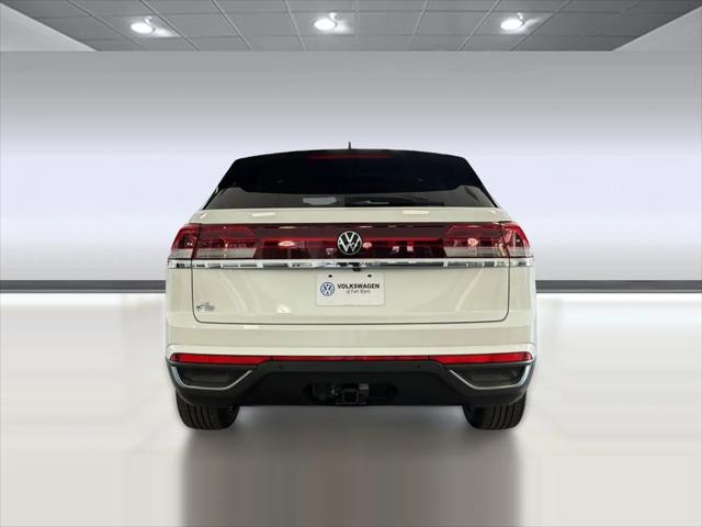 2026 Volkswagen Atlas Cross Sport SE with Technology