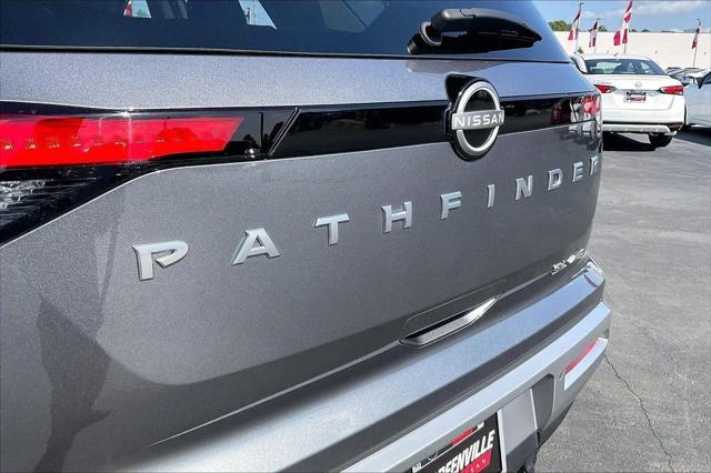 2024 Nissan Pathfinder SL 4WD