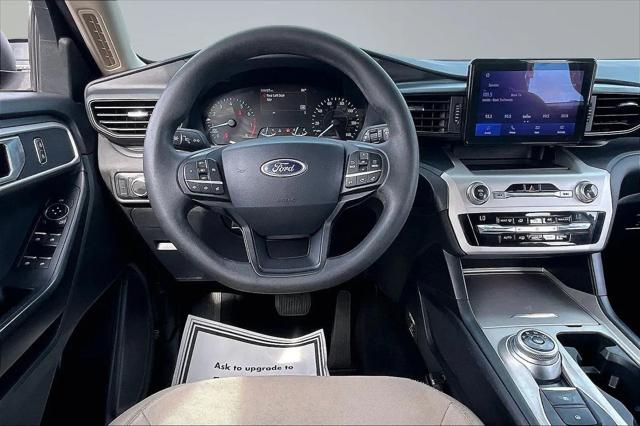 2021 Ford Explorer Base