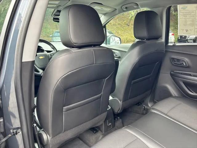 2022 Chevrolet Trax FWD LT