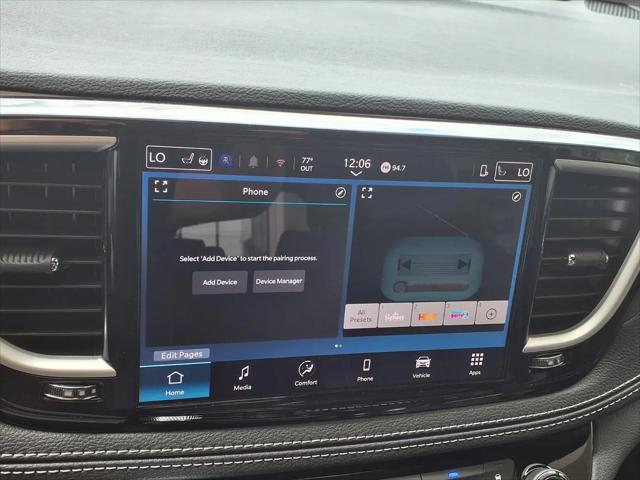 2026 Chrysler Pacifica Select AWD