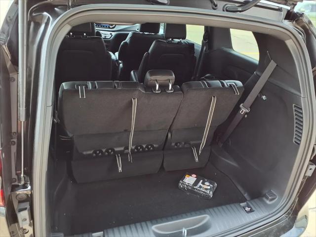 2026 Chrysler Pacifica Select AWD