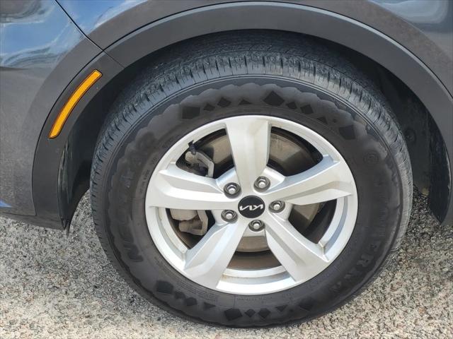 2023 Kia Sorento LX