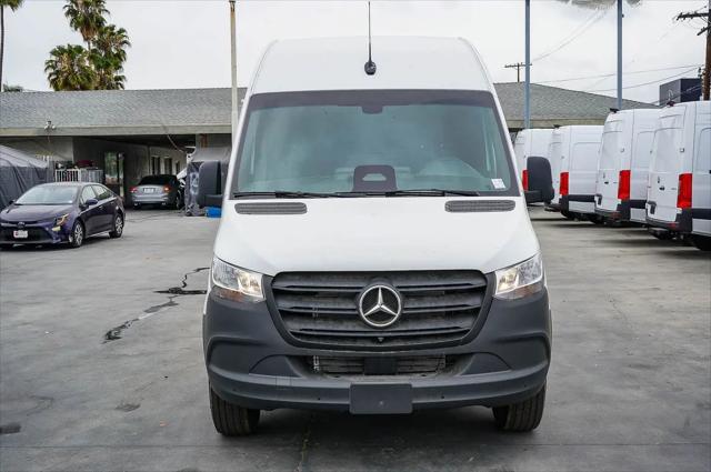 2026 Mercedes-Benz Sprinter 2500 Standard Roof 4-Cyl Diesel