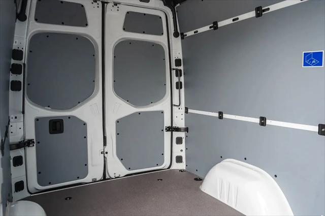 2026 Mercedes-Benz Sprinter 2500 Standard Roof 4-Cyl Diesel