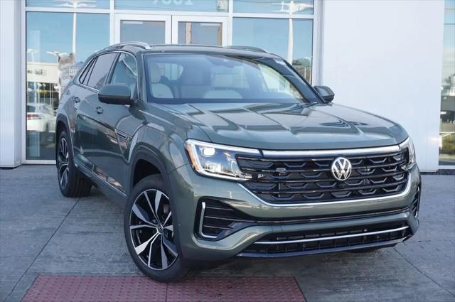 2026 Volkswagen Atlas Cross Sport SEL Premium R-Line