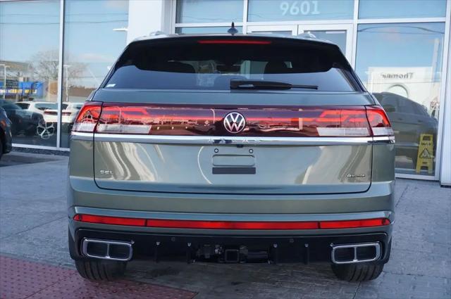 2026 Volkswagen Atlas Cross Sport SEL Premium R-Line