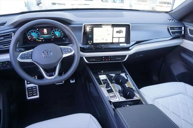 2026 Volkswagen Atlas Cross Sport SEL Premium R-Line