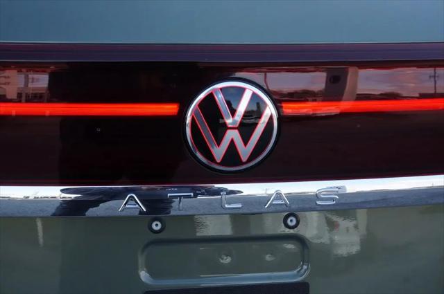 2026 Volkswagen Atlas Cross Sport SEL Premium R-Line