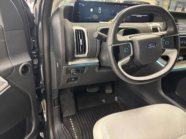 2025 Ford Expedition Platinum MAX