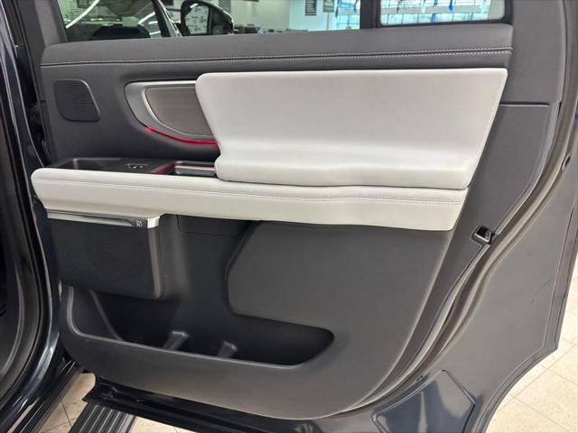 2025 Ford Expedition Platinum MAX