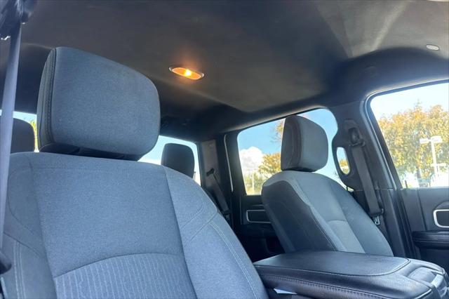 2024 Ram 3500 Big Horn Crew Cab 4x4 8' Box