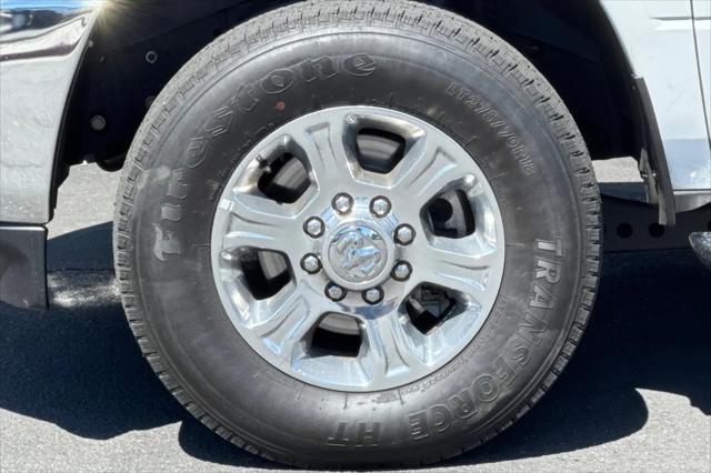 2024 Ram 3500 Big Horn Crew Cab 4x4 8' Box