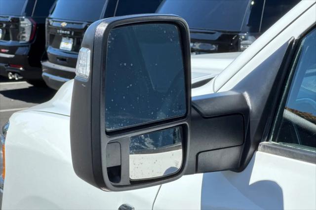 2024 Ram 3500 Big Horn Crew Cab 4x4 8' Box