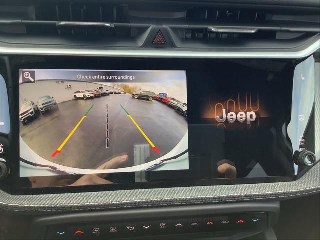 2026 Jeep Cherokee Laredo 4x4