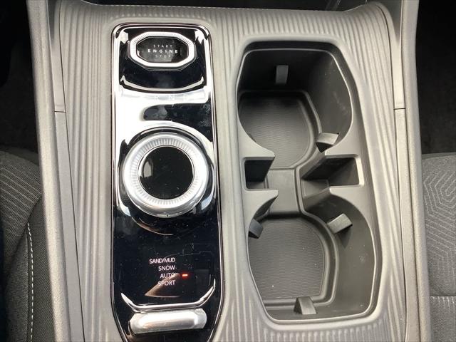 2026 Jeep Cherokee Laredo 4x4
