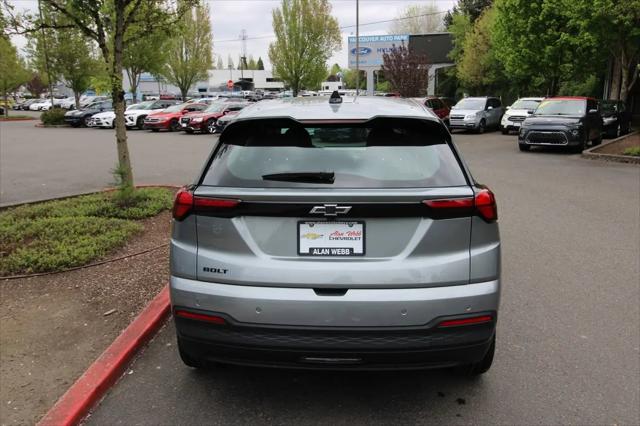 2027 Chevrolet Bolt LT FWD
