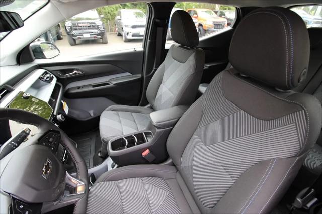 2027 Chevrolet Bolt LT FWD