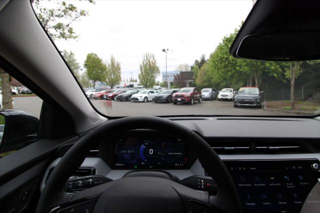 2027 Chevrolet Bolt LT FWD