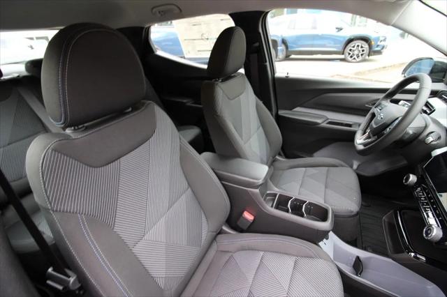 2027 Chevrolet Bolt LT FWD