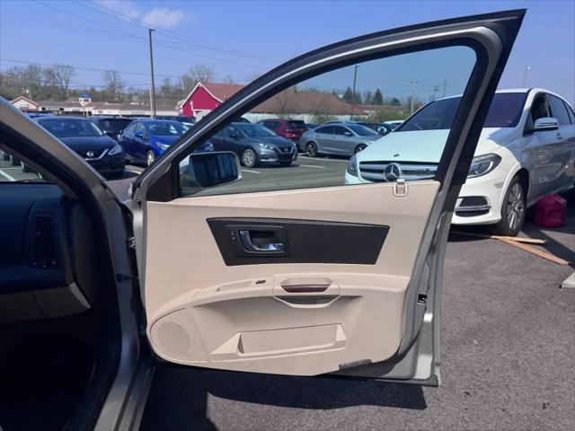2005 Cadillac CTS Standard