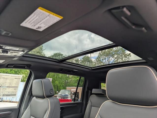2026 Chevrolet Suburban Premier, 4WD