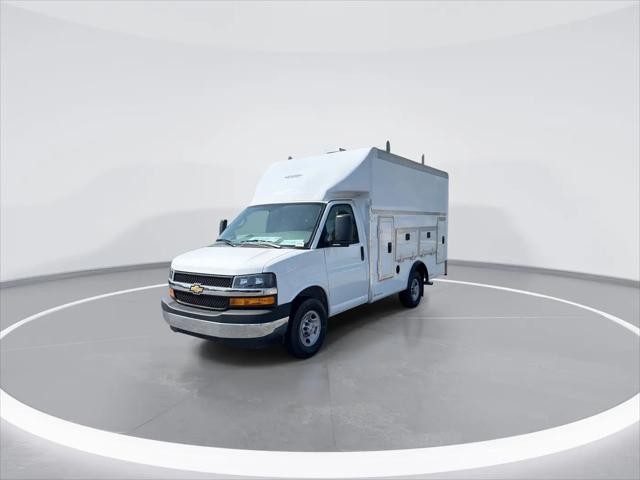 2026 Chevrolet Express Cutaway Work Van