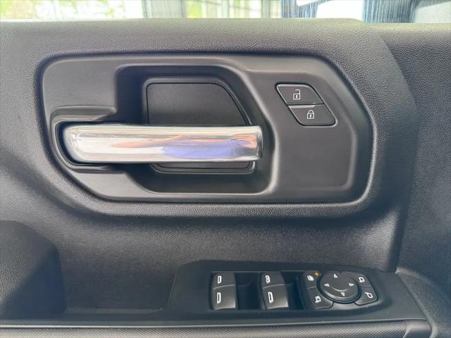 2024 Chevrolet Silverado 2500HD 4WD Crew Cab Standard Bed Custom