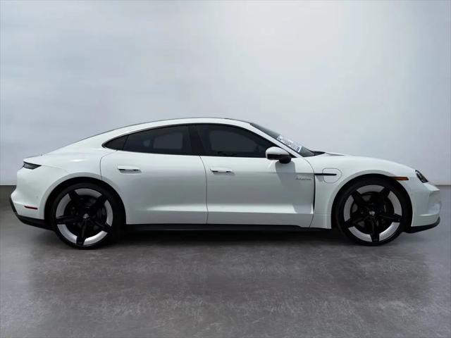 2025 Porsche Taycan Taycan