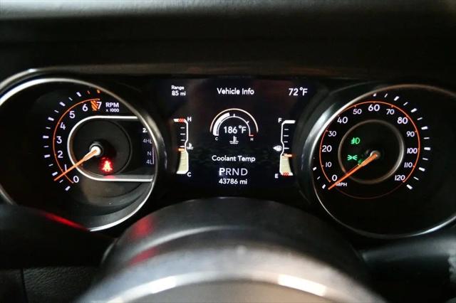 2022 Jeep Wrangler Unlimited Sahara Altitude 4x4