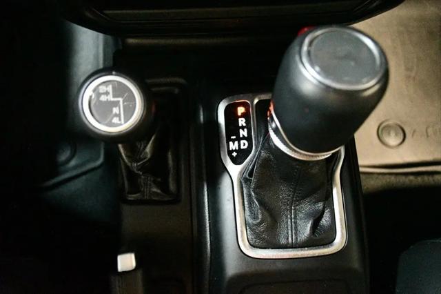 2022 Jeep Wrangler Unlimited Sahara Altitude 4x4