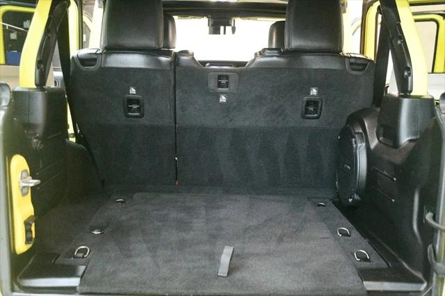 2022 Jeep Wrangler Unlimited Sahara Altitude 4x4