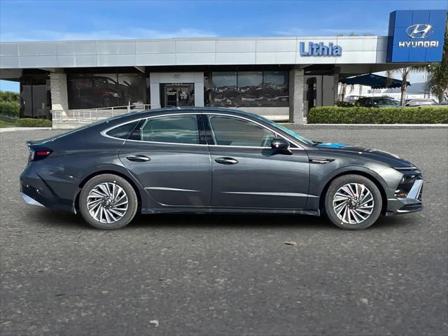 2026 Hyundai Sonata Hybrid Limited