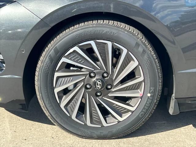 2026 Hyundai Sonata Hybrid Limited