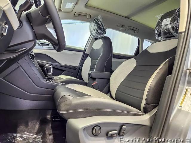 2026 Volkswagen Taos SEL